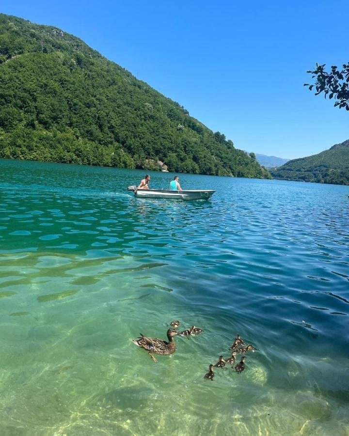 Hotel Glamping Bagrem à Jablanica Extérieur photo