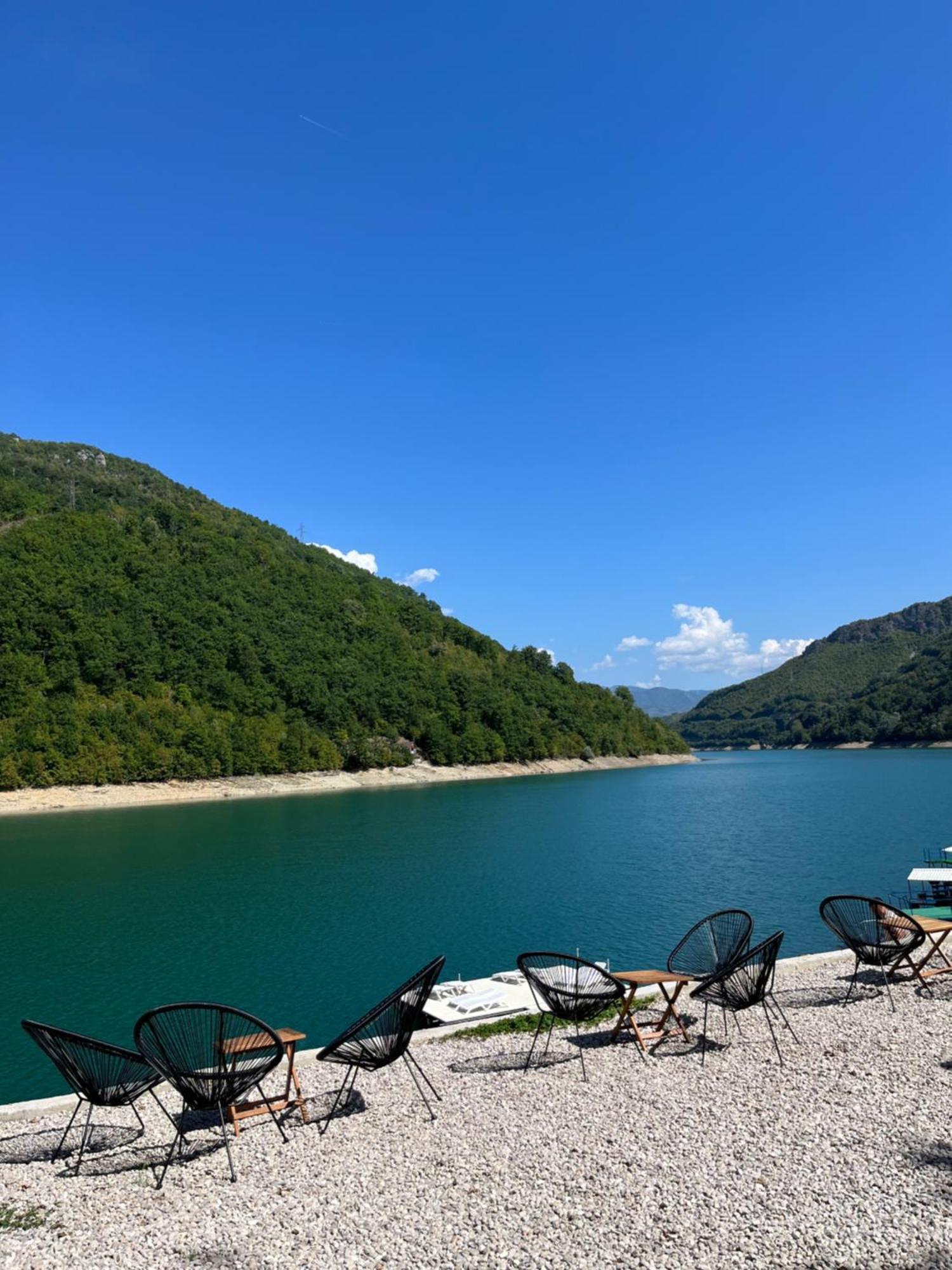 Hotel Glamping Bagrem à Jablanica Extérieur photo